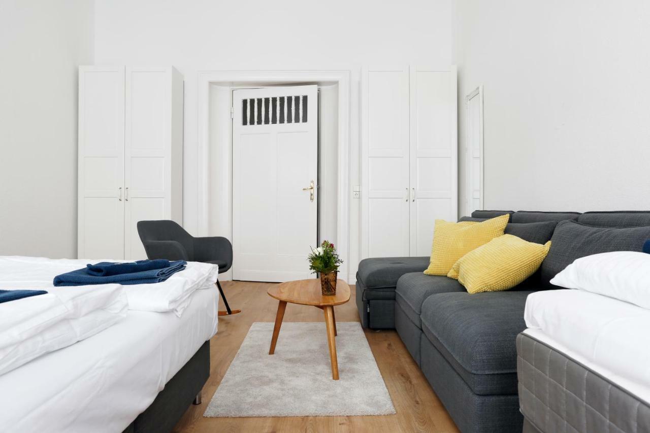 Greif By Rockchair L Superhost Status L 2 Bedrooms Boxspringbeds In Center - Cozy Family & Business Flair Welcomes You! Berlino